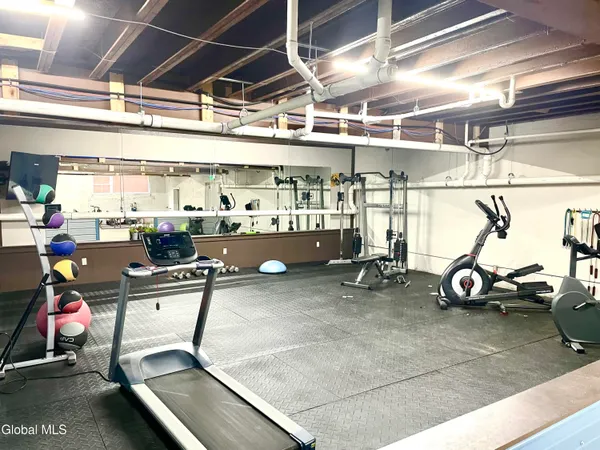 $2,300 | 34 William Street, Unit 301, Mechanicville, NY 12118