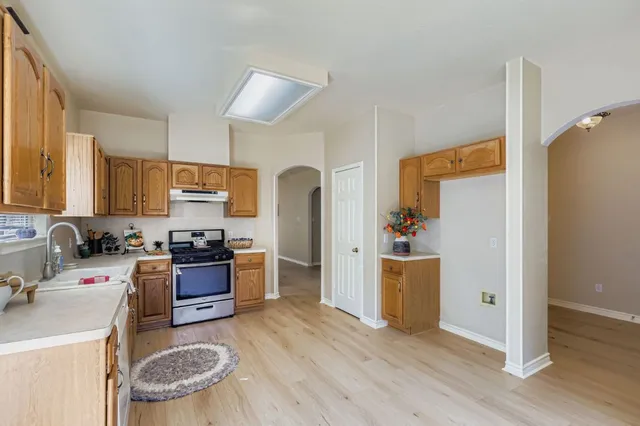 $400,000 | 12423 Los Indios Trail, Austin, TX 78729