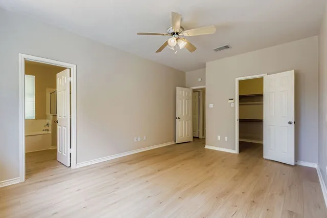 $400,000 | 12423 Los Indios Trail, Austin, TX 78729