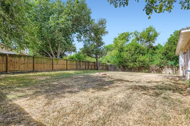 $400,000 | 12423 Los Indios Trail, Austin, TX 78729