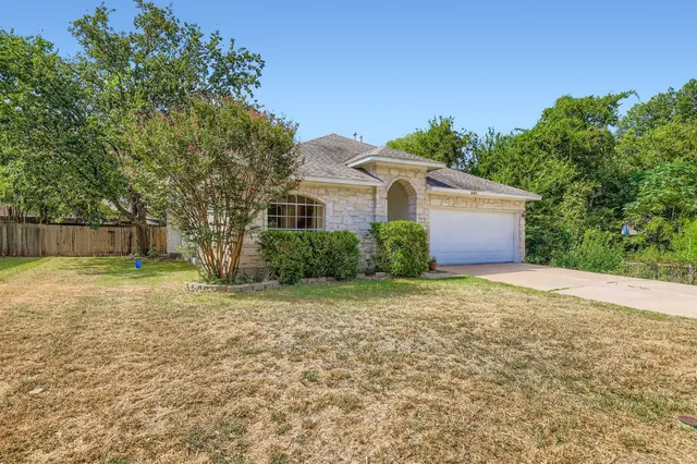 $400,000 | 12423 Los Indios Trail, Austin, TX 78729
