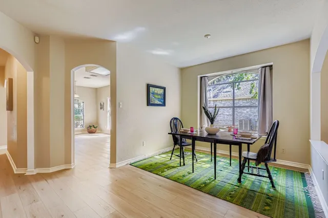 $400,000 | 12423 Los Indios Trail, Austin, TX 78729