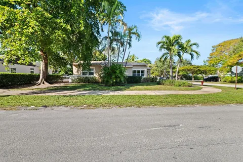 $1,250,000 | 1901 Southeast 4th Avenue, Fort Lauderdale, FL 33316