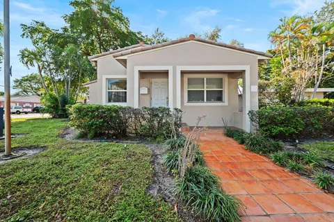 $1,250,000 | 1901 Southeast 4th Avenue, Fort Lauderdale, FL 33316