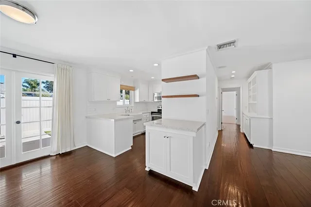 $1,350,000 | 439 Gloucester Drive, Costa Mesa, CA 92627