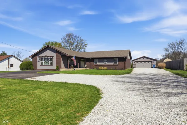 $393,000 | 6880 West 100 North, Greenfield, IN 46140
