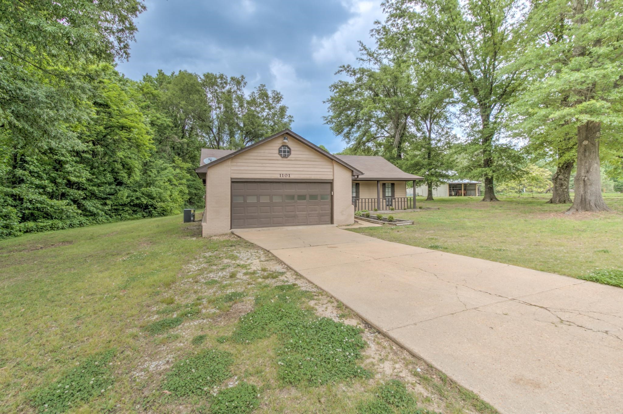 1101 Ray Bluff Road Millington, TN 38053 - Photo 3 of 25 Gallery Image 3
