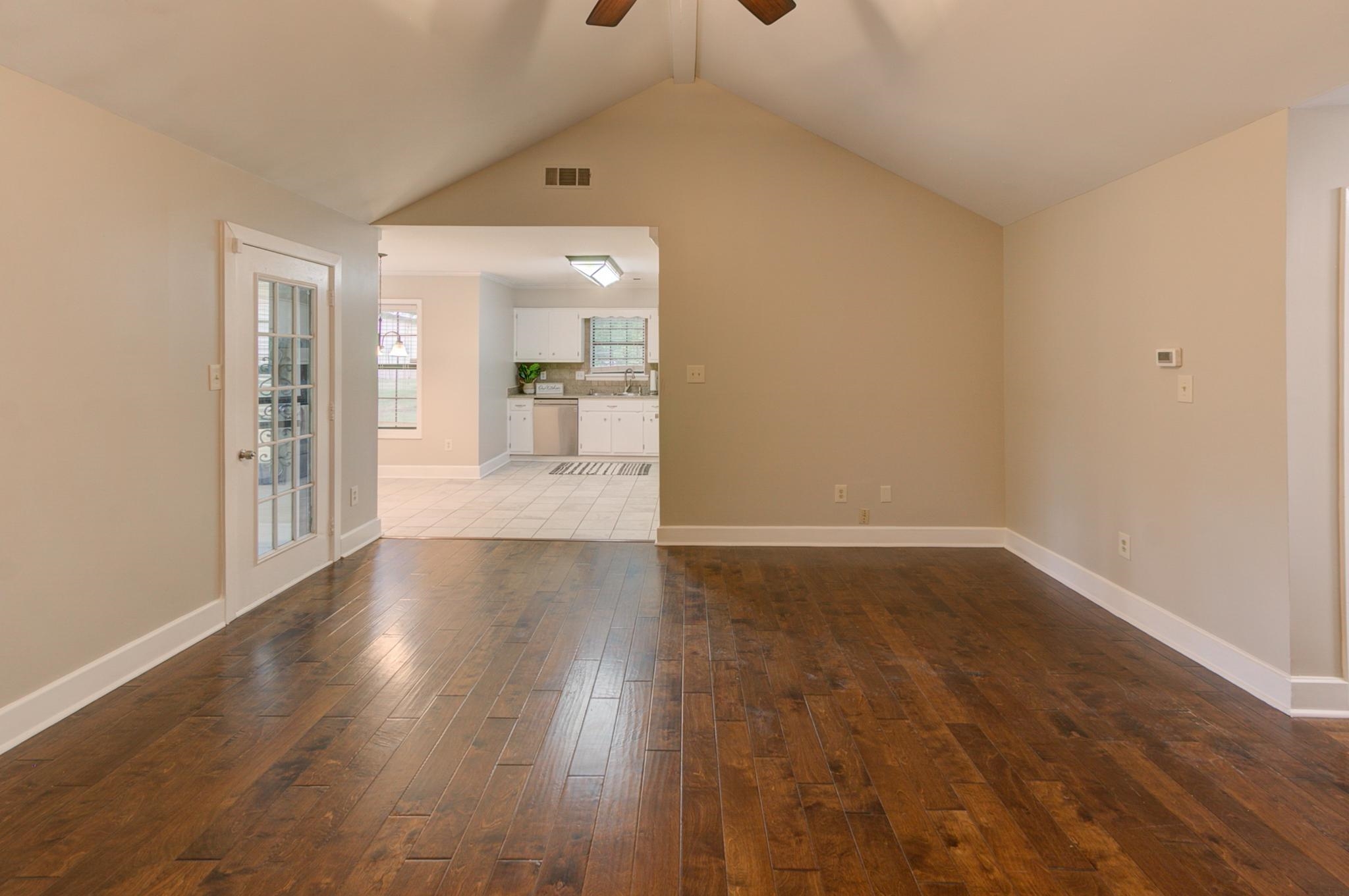 1101 Ray Bluff Road Millington, TN 38053 - Photo 7 of 25 Gallery Image 7