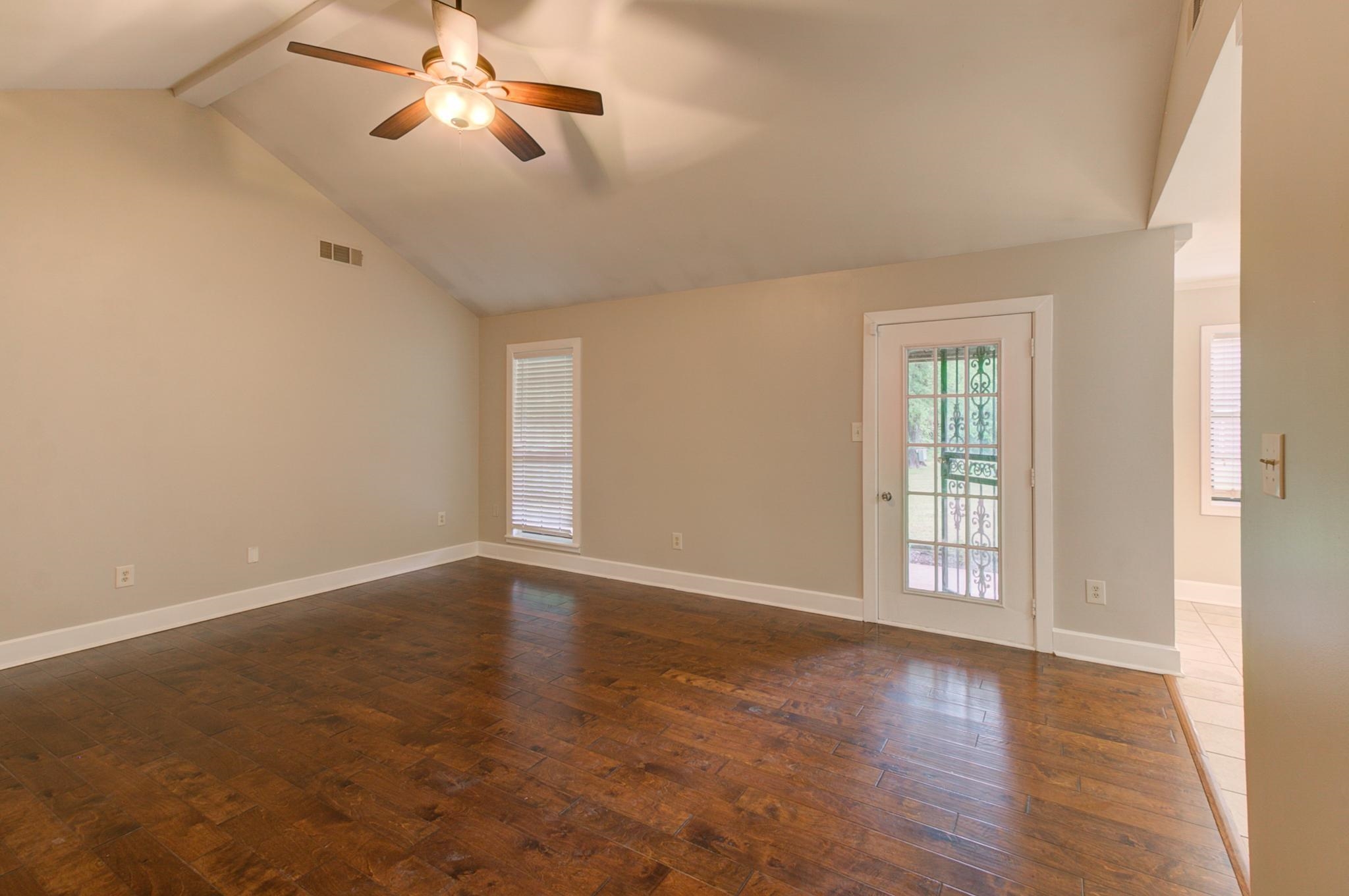 1101 Ray Bluff Road Millington, TN 38053 - Photo 8 of 25 Gallery Image 8