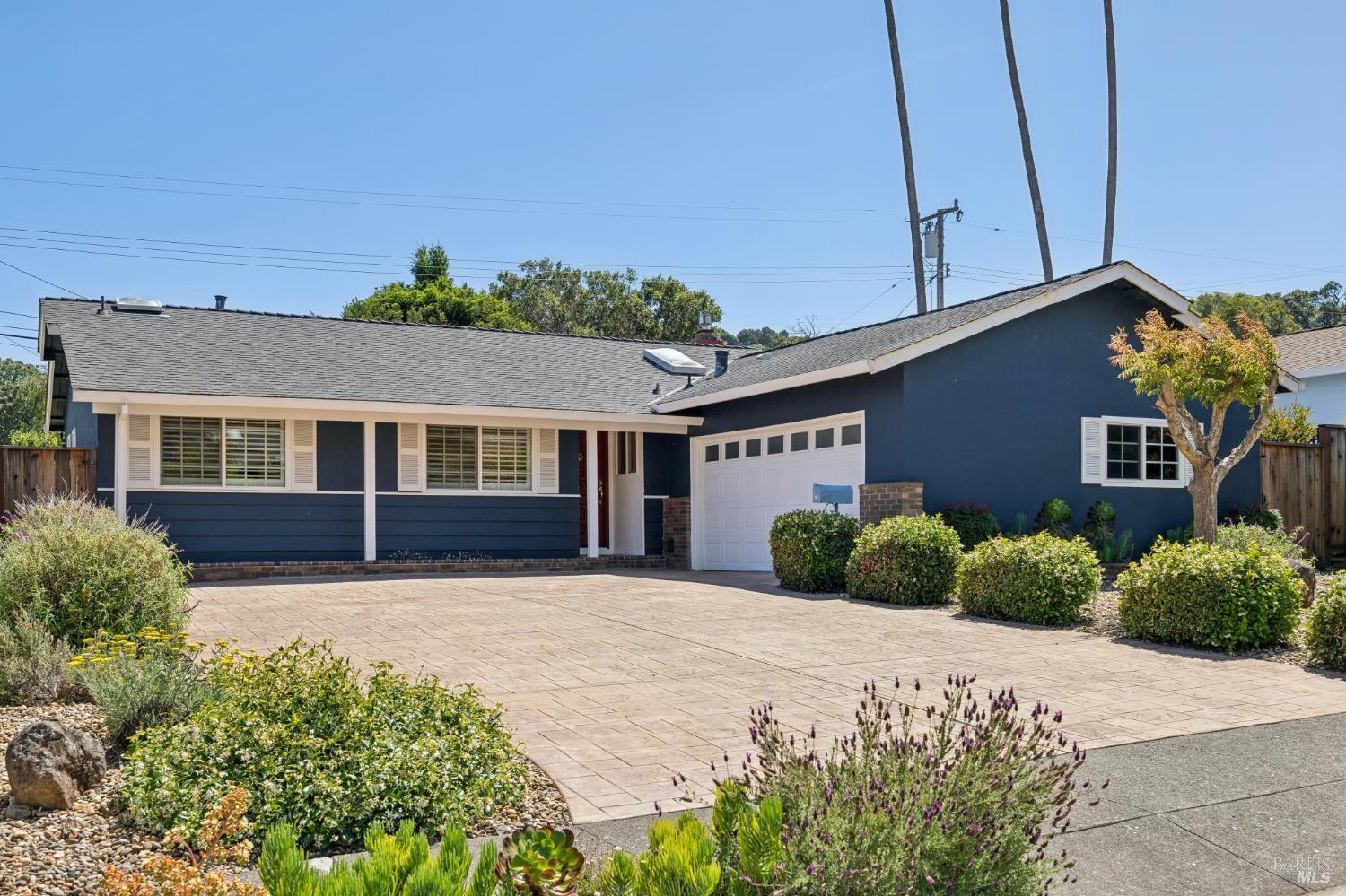 115 Daryl Avenue Novato, CA 94947 - Photo 3 of 53