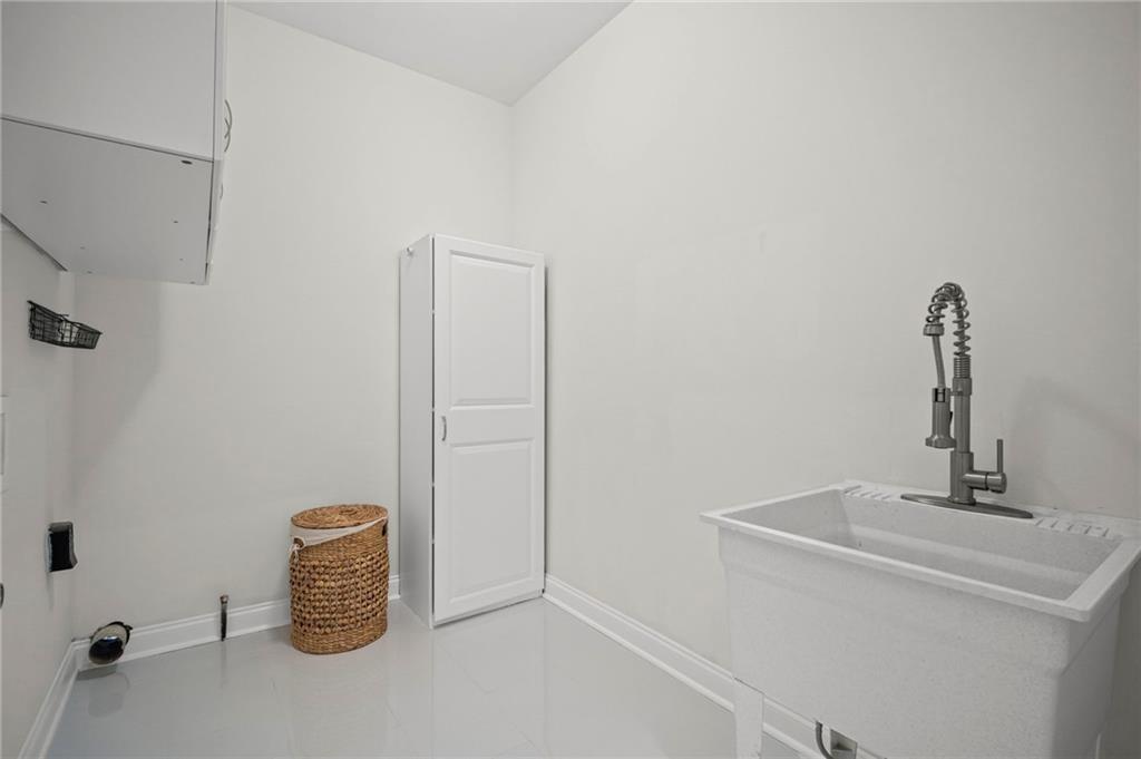 1585 Roper Road Canton, GA 30115 - Photo 20 of 46