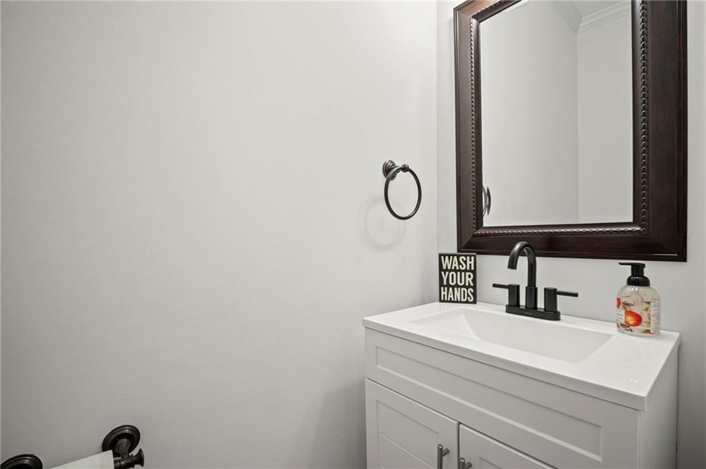 1585 Roper Road Canton, GA 30115 - Photo 21 of 46