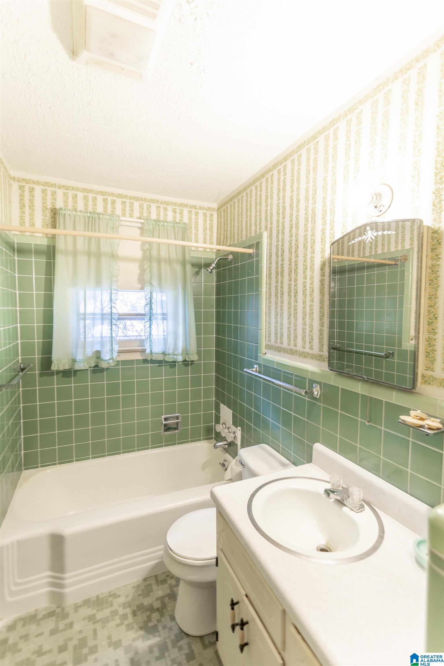 1126 Altamont Road Anniston, AL 36207 - Photo 20 of 28
