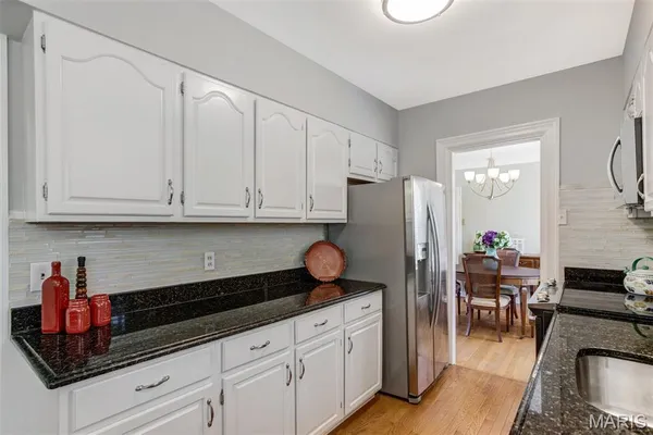 $409,900 | 60 Flamingo Drive, Crestwood, MO 63123