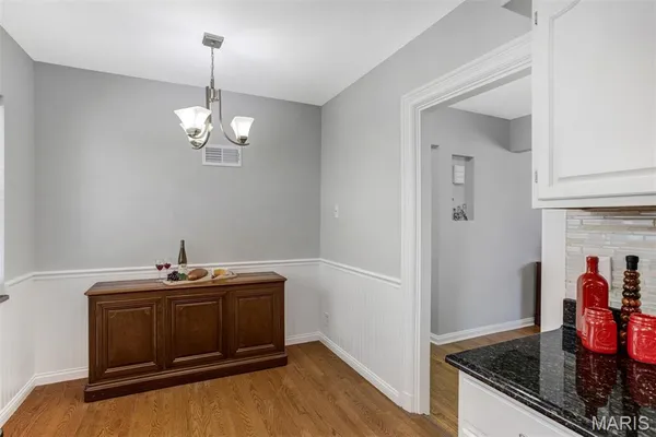 $409,900 | 60 Flamingo Drive, Crestwood, MO 63123