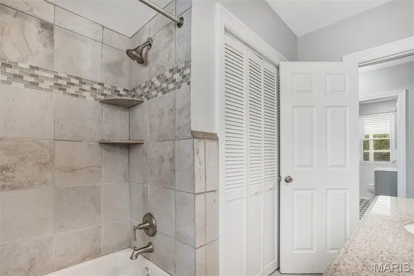 $409,900 | 60 Flamingo Drive, Crestwood, MO 63123