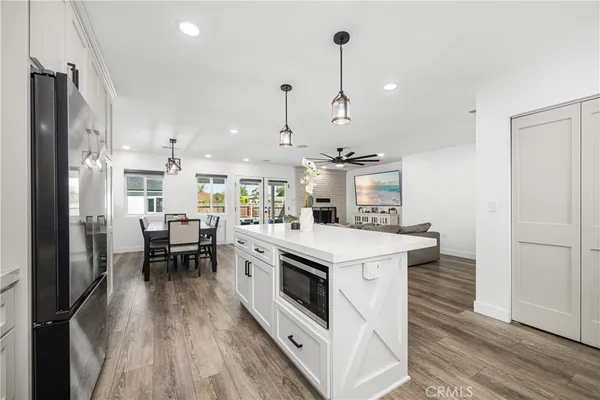 $1,400,000 | 3246 Marwick Avenue, Long Beach, CA 90808