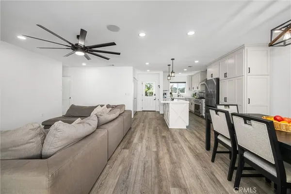 $1,400,000 | 3246 Marwick Avenue, Long Beach, CA 90808