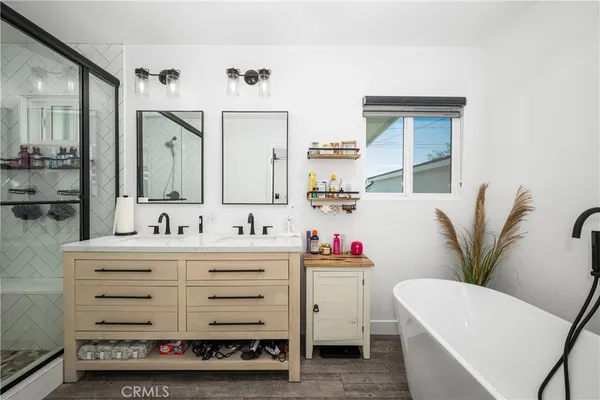 $1,400,000 | 3246 Marwick Avenue, Long Beach, CA 90808