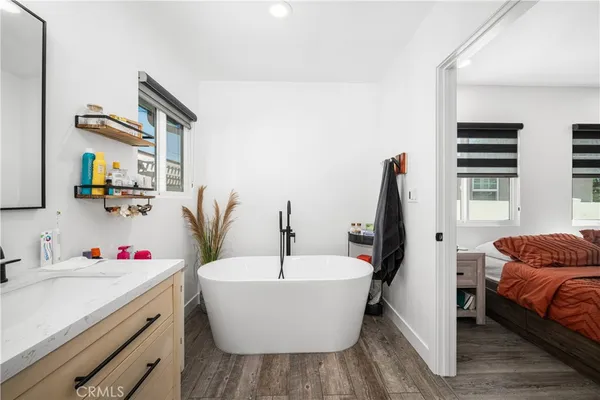 $1,400,000 | 3246 Marwick Avenue, Long Beach, CA 90808