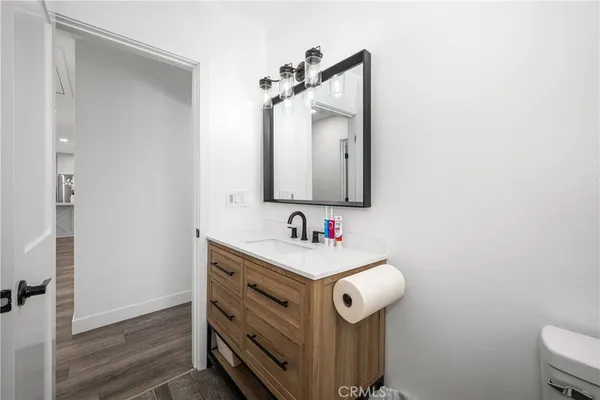 $1,400,000 | 3246 Marwick Avenue, Long Beach, CA 90808