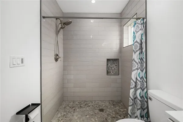 $1,400,000 | 3246 Marwick Avenue, Long Beach, CA 90808