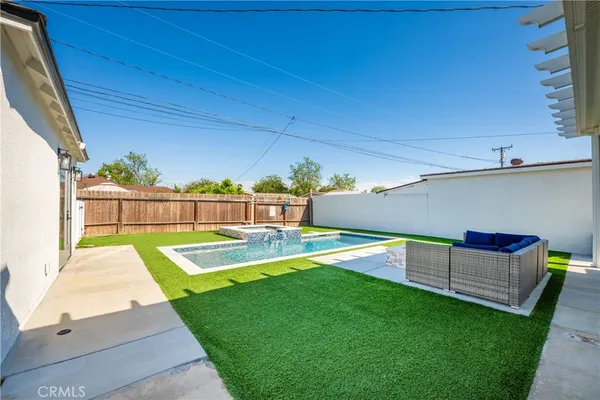 $1,400,000 | 3246 Marwick Avenue, Long Beach, CA 90808