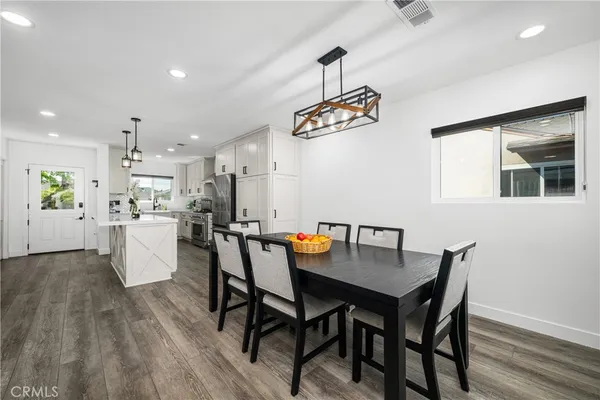 $1,400,000 | 3246 Marwick Avenue, Long Beach, CA 90808