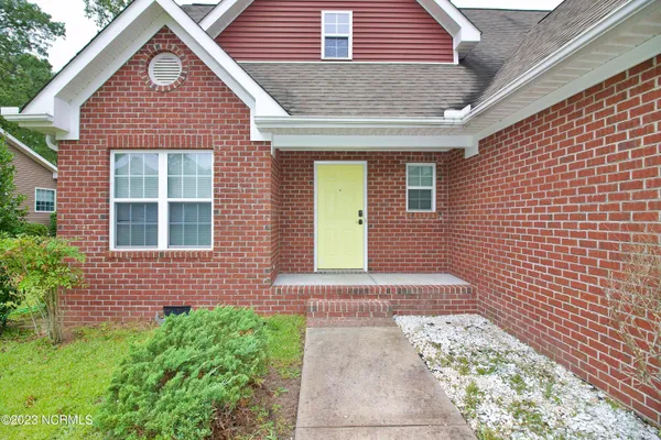 $2,100 | 129 Lori Lane, Aberdeen, NC 28315