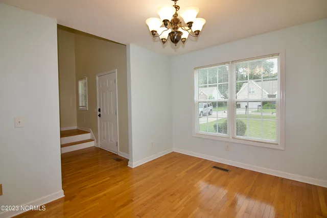 $2,200 | 129 Lori Lane, Aberdeen, NC 28315