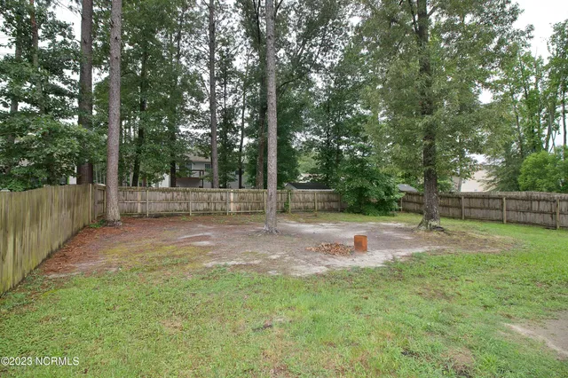 $2,200 | 129 Lori Lane, Aberdeen, NC 28315