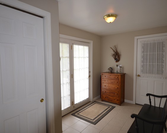 79 Hulst Road Amherst, MA 01002 - Photo 12 of 30