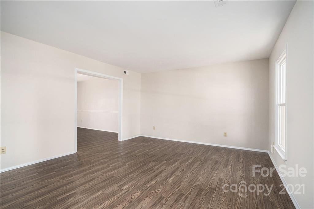 7117 Stoney Ridge Road Matthews, NC 28104 - Photo 14 of 28 Gallery Image 14