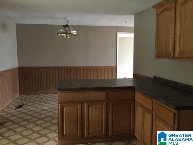 413 Thomas Street Warrior, AL 35180 - Photo 7 of 15