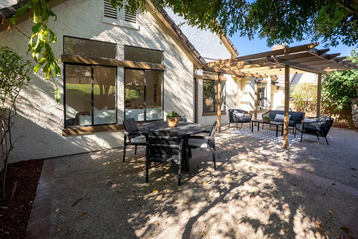 7676 Helmsdale Drive San Jose, CA 95135 - Photo 11 of 13