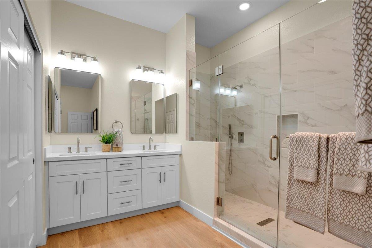 7676 Helmsdale Drive San Jose, CA 95135 - Photo 8 of 13