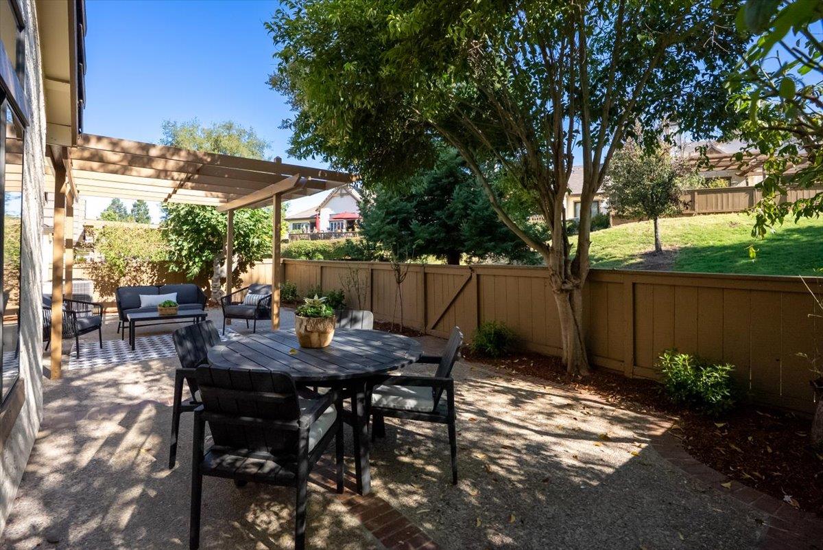 7676 Helmsdale Drive San Jose, CA 95135 - Photo 10 of 13