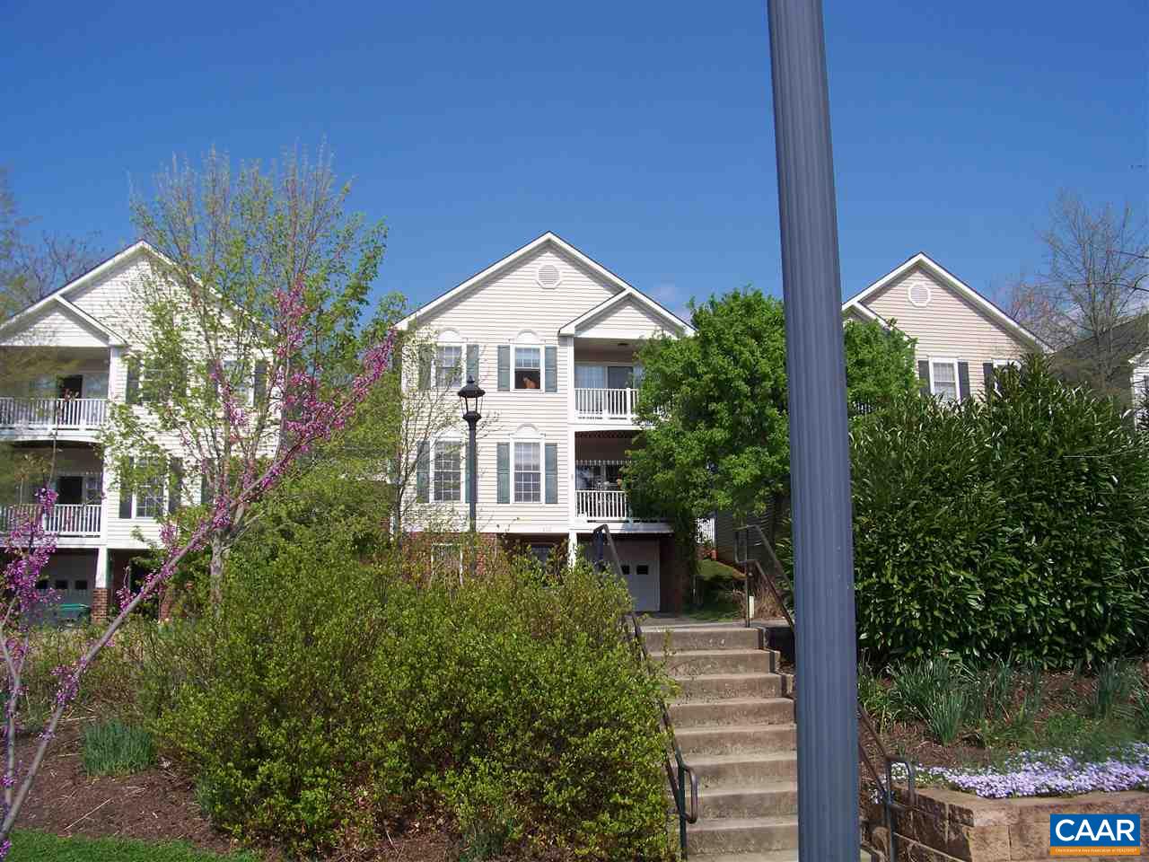 131 Burnet Street Charlottesville, VA 22902 - Photo 8 of 38 a house view with a outdoor space