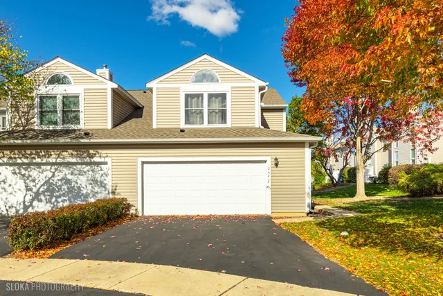 $325,000 | 2342 Hamilton Place, Schaumburg, IL 60107