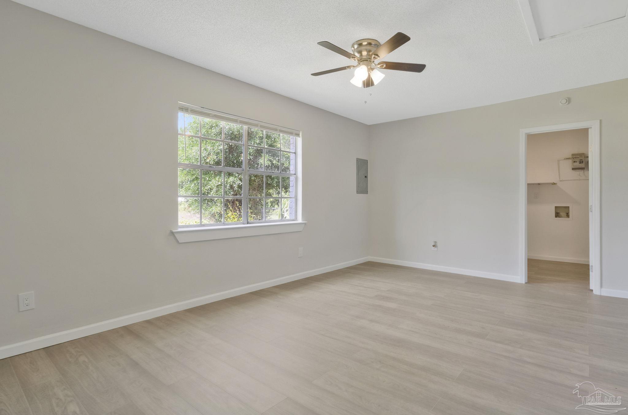 5417 Chipper Lane Pace, FL 32571 - Photo 17 of 25