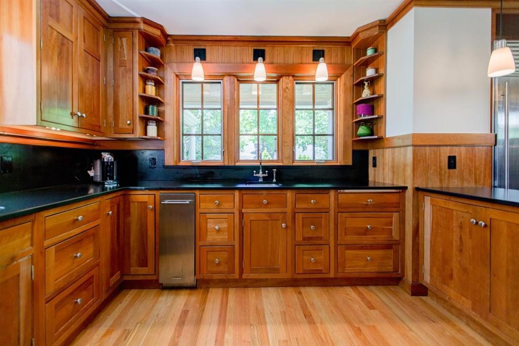 1 Thornton Road Winchester, MA 01890 - Photo 3 of 42 Gallery Image 3