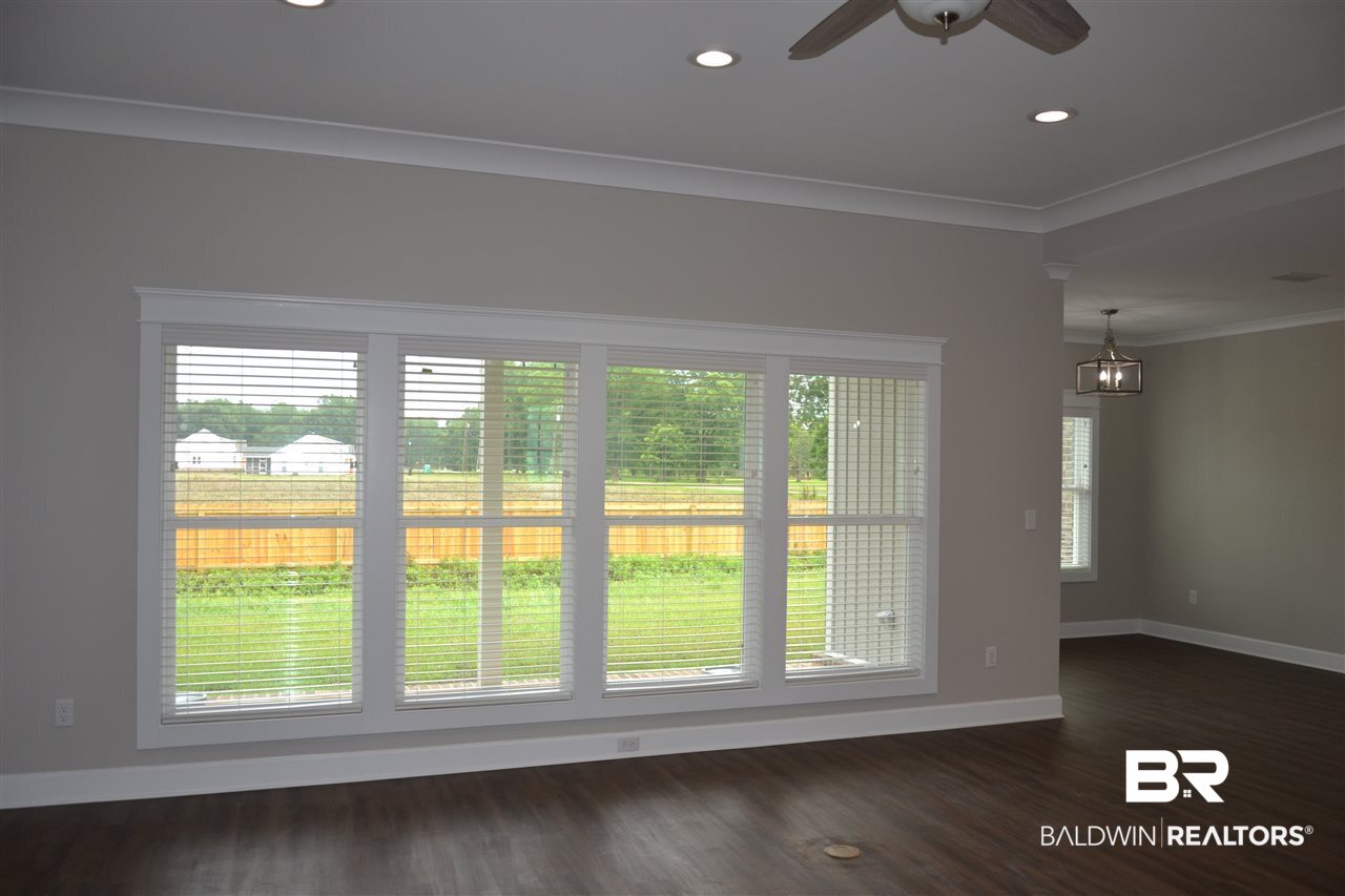 25264 Spindle Lane Daphne, AL 36526 - Photo 7 of 18 Living Room