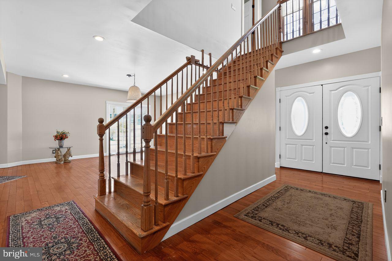 21 Mill Road Shamong, NJ 08088 - Photo 12 of 52 a view of entryway