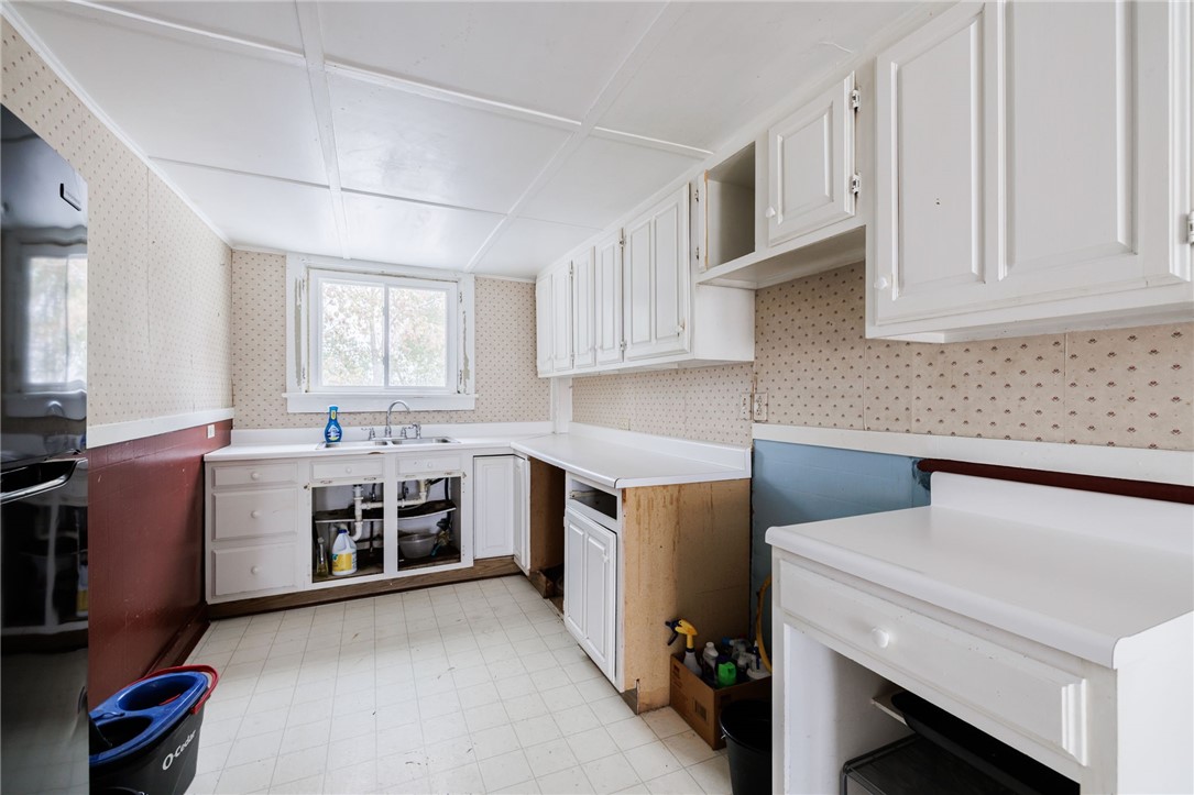 2315 Sand Hill Road Canandaigua Town, NY 14424 - Photo 13 of 34