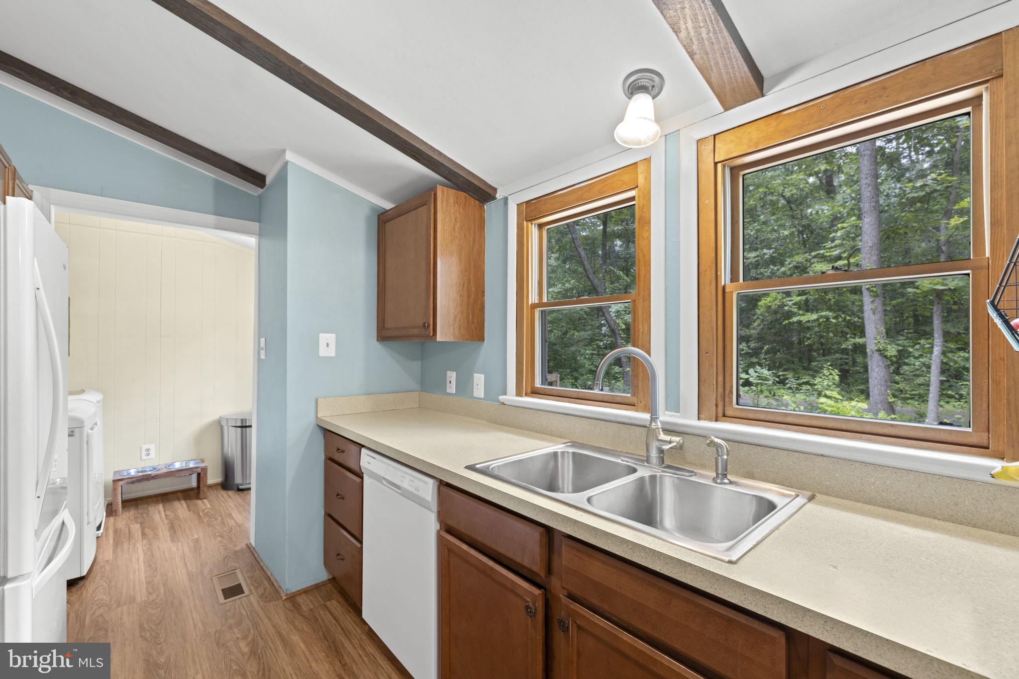 9448 Green Road Midland, VA 22728 - Photo 35 of 91 Kitchen