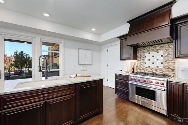 $1,000,000 | 3059 W Crescent, Unit 201, Boise, ID 83706