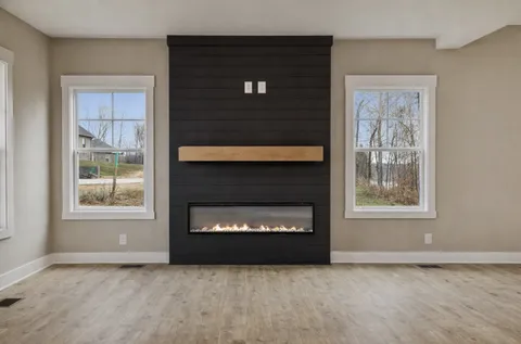 $427,400 | 337 Cardinal Creek Drive, Clarksville, TN 37042