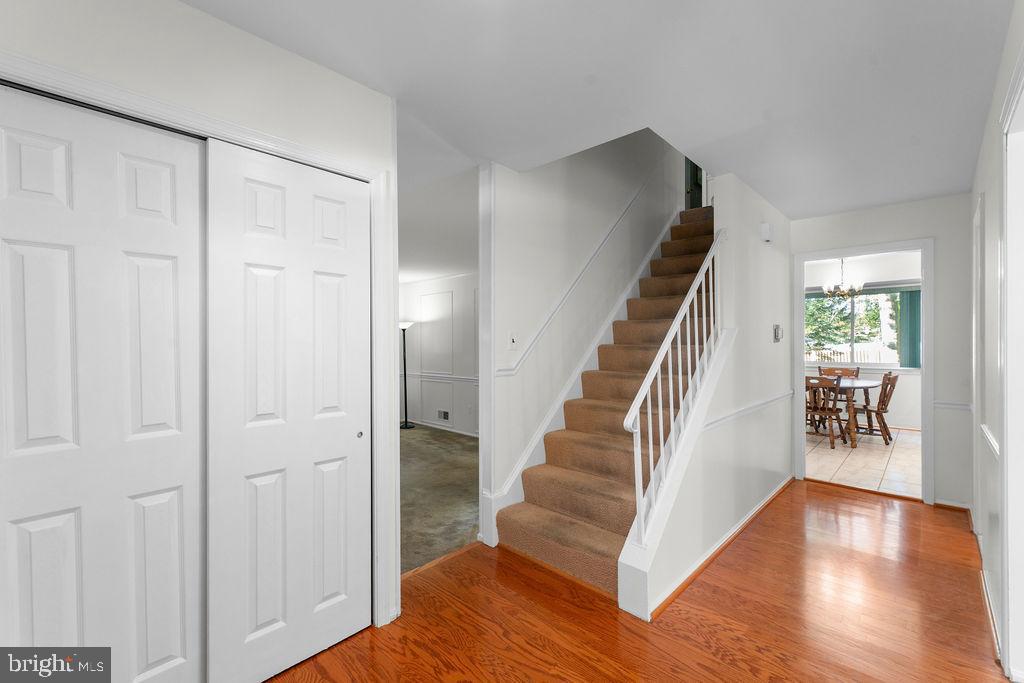 18324 Darnell Drive Olney, MD 20832 - Photo 2 of 25 Inviting entryway with warm wooden floors.