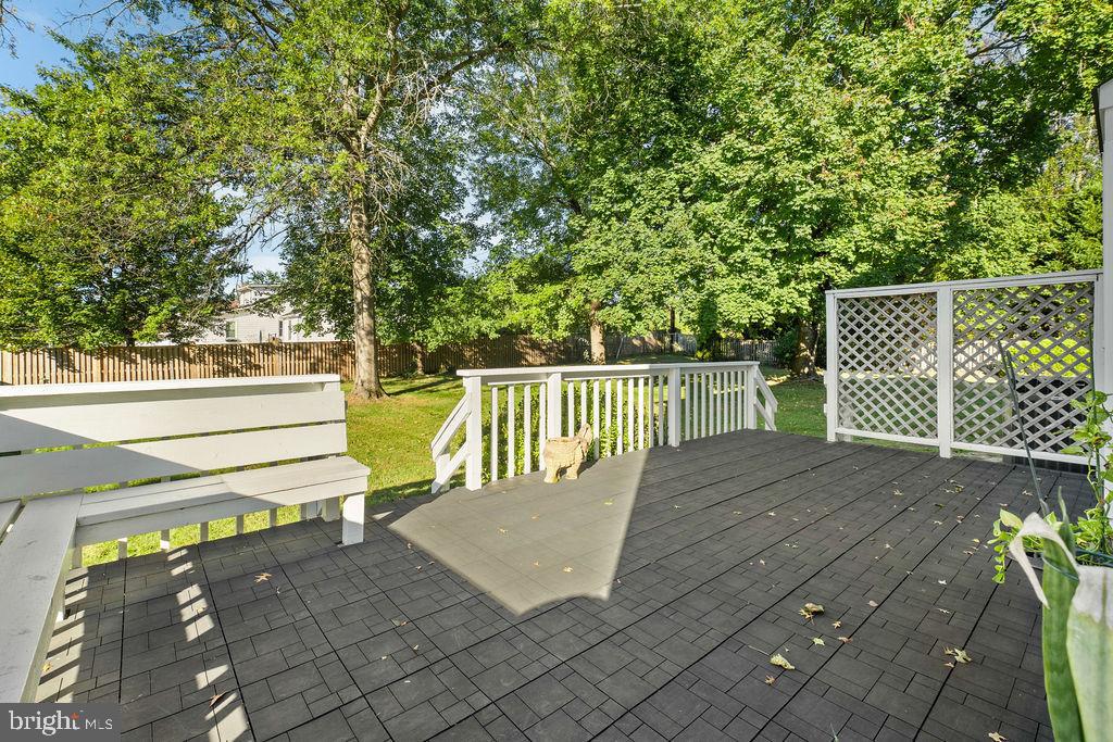 18324 Darnell Drive Olney, MD 20832 - Photo 21 of 25 deck