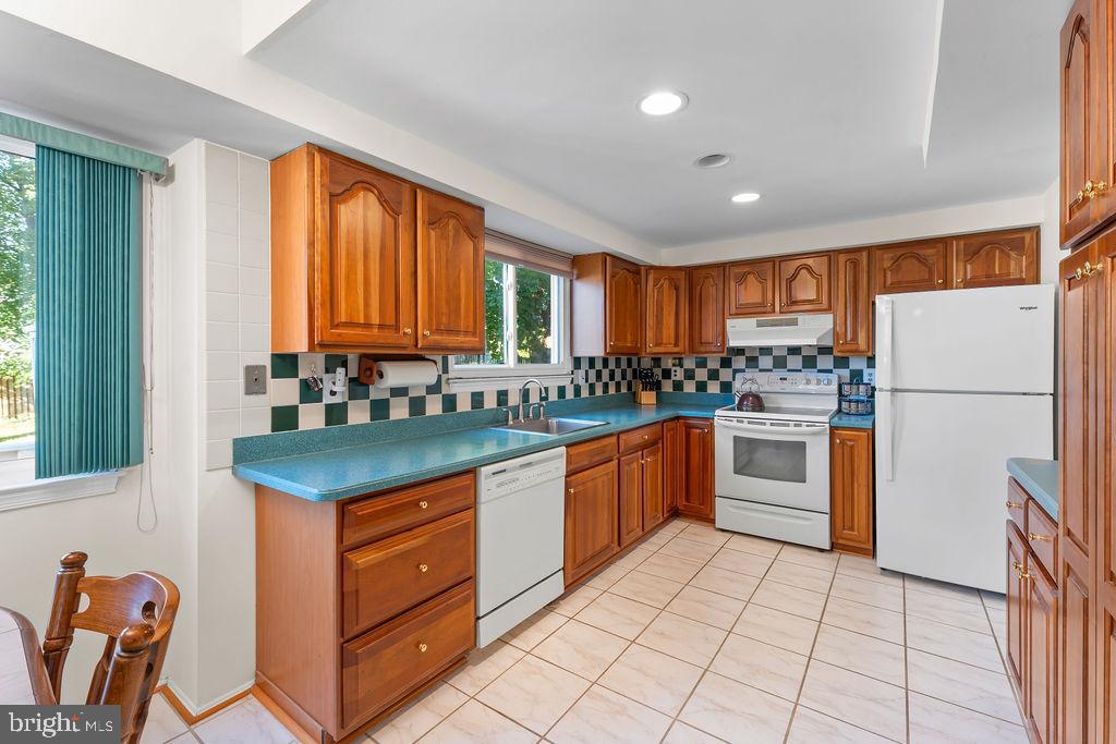 18324 Darnell Drive Olney, MD 20832 - Photo 4 of 25 Bright and inviting kitchen with classic charm.